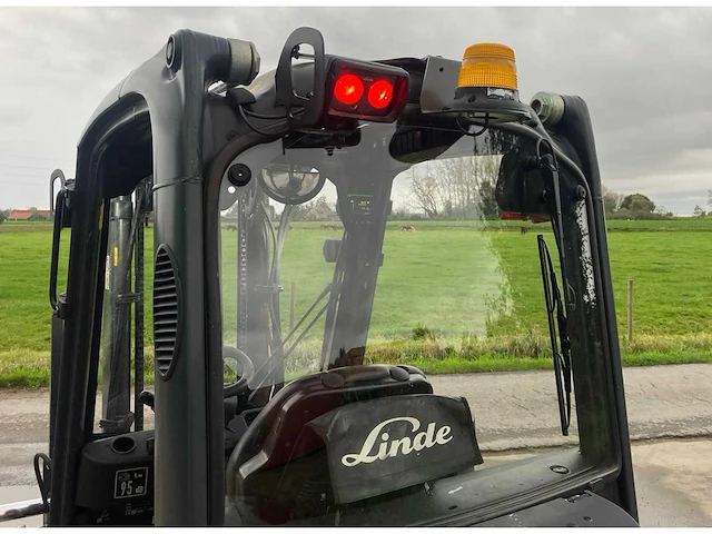 2019 linde h20t vorkheftruck met dubbele vork - afbeelding 11 van  27