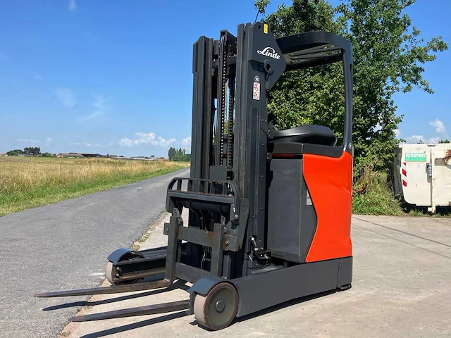 2019 linde r14 reach truck met lage mast - afbeelding 1 van  43