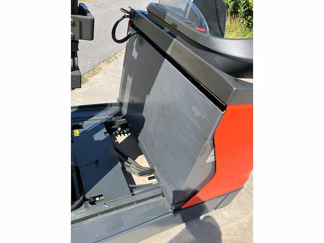 2019 linde r14 reach truck met lage mast - afbeelding 32 van  43