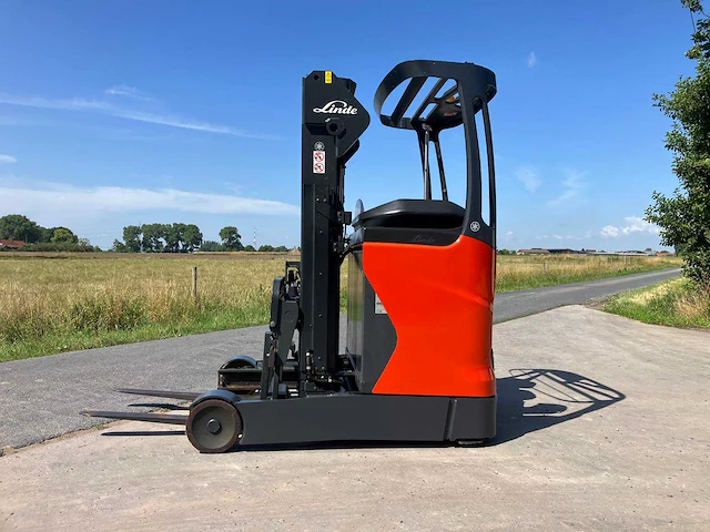 2019 linde r14 reach truck met lage mast - afbeelding 42 van  43