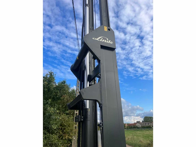 2019 linde r14 reach truck - afbeelding 9 van  50