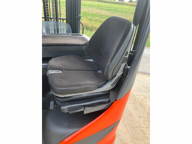2019 linde r14 reach truck - afbeelding 21 van  50