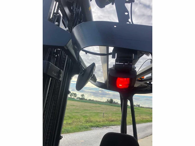 2019 linde r14 reach truck - afbeelding 30 van  50