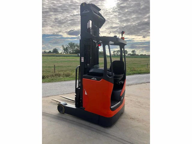 2019 linde r14 reach truck - afbeelding 49 van  50