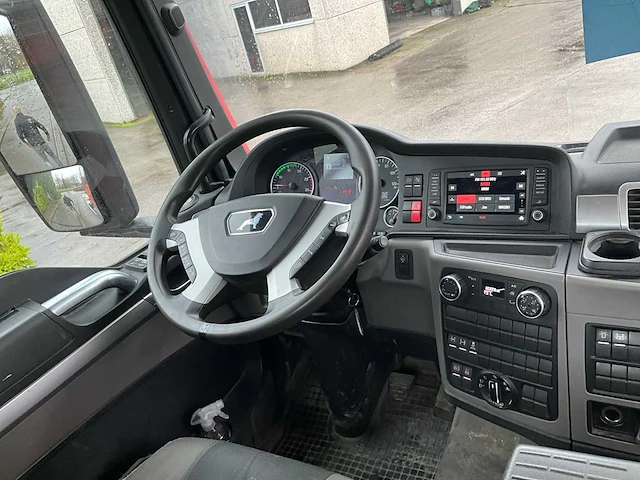 2019 man tgs 26.420 vrachtwagen met containerhaak systeem - afbeelding 21 van  34