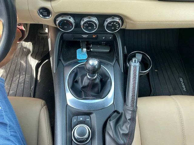 2019 mazda mx-5 cabriolet - afbeelding 10 van  40