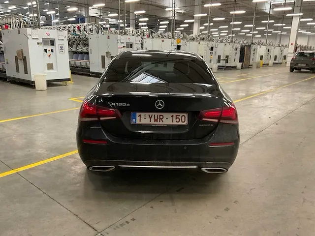 2019 mercedes-benz a180d personenauto - afbeelding 7 van  11