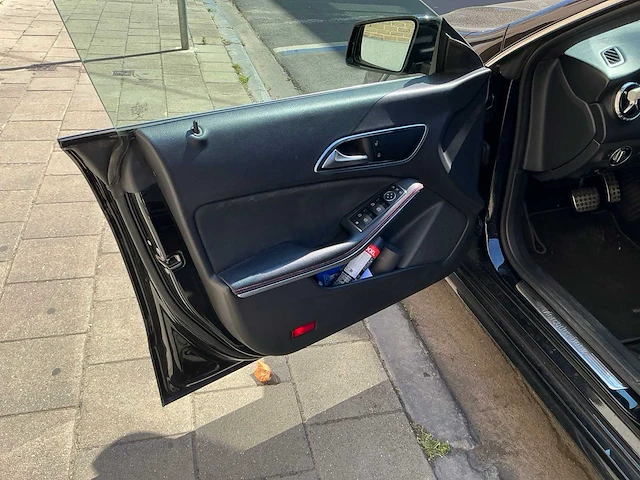 2019 mercedes-benz cla 200d pack amg stationwagon auto - afbeelding 14 van  45