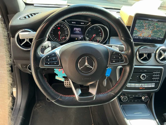 2019 mercedes-benz cla 200d pack amg stationwagon auto - afbeelding 25 van  45