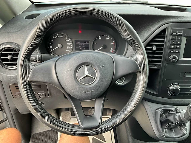 2019 mercedes-benz lichte vrachtwagen - afbeelding 3 van  27