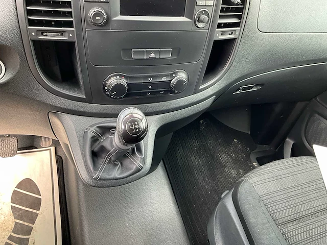 2019 mercedes-benz lichte vrachtwagen - afbeelding 4 van  27