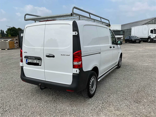 2019 mercedes-benz lichte vrachtwagen - afbeelding 23 van  27