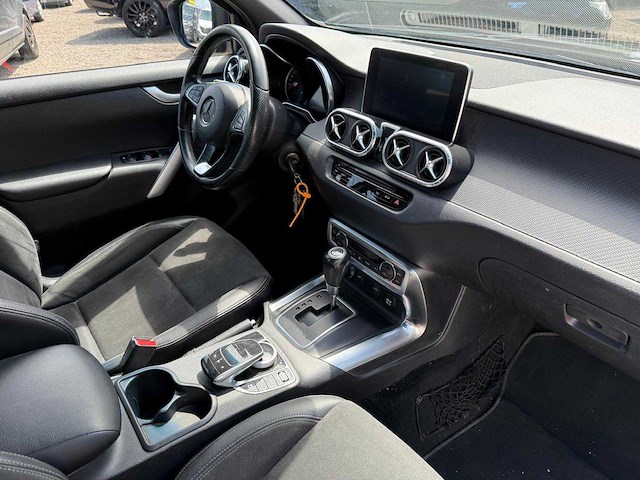 2019 mercedes-benz x-klasse - afbeelding 13 van  33