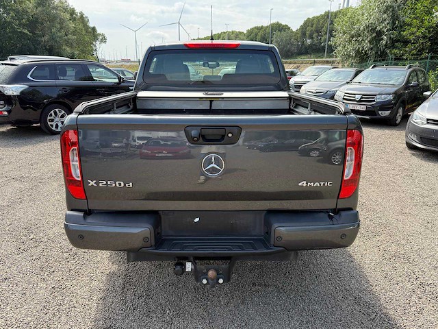 2019 mercedes-benz x-klasse - afbeelding 29 van  33