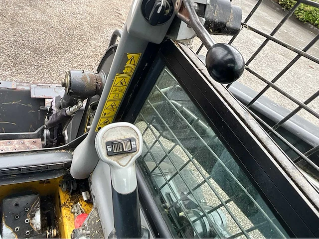 2019 new holland l218 loader schranklader - afbeelding 24 van  31