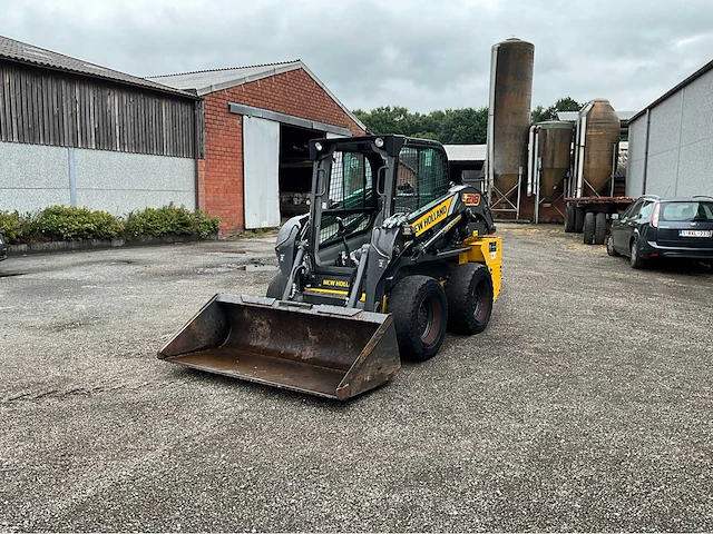 2019 new holland l218 loader schranklader - afbeelding 2 van  31