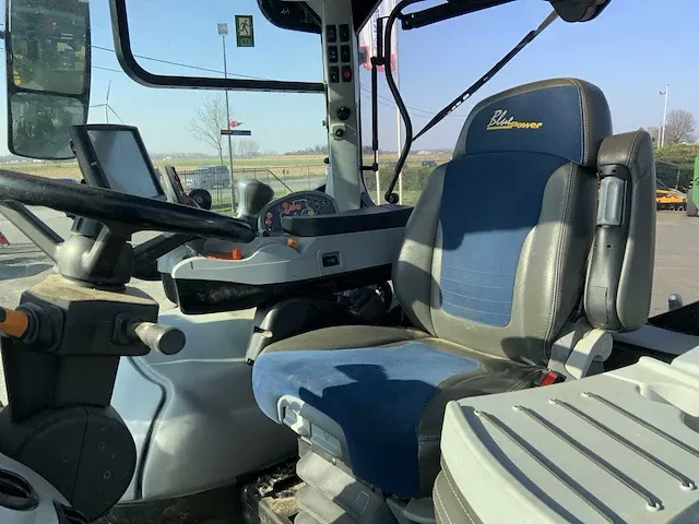 2019 new holland t7.270 blue power ac vierwielaangedreven landbouwtractor - afbeelding 6 van  20