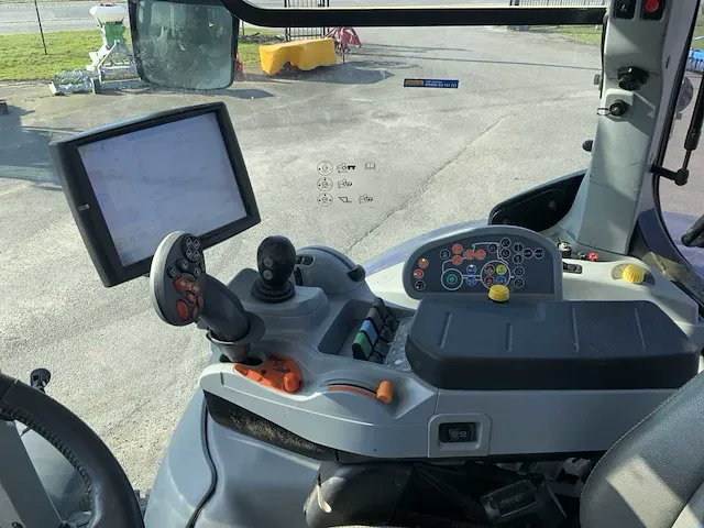 2019 new holland t7.270 blue power ac vierwielaangedreven landbouwtractor - afbeelding 9 van  20