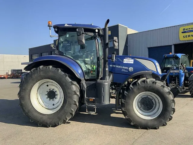 2019 new holland t7.270 blue power ac vierwielaangedreven landbouwtractor - afbeelding 15 van  20