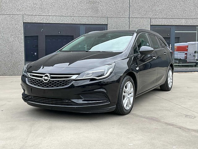 2019 opel astra sports tourer - afbeelding 1 van  48