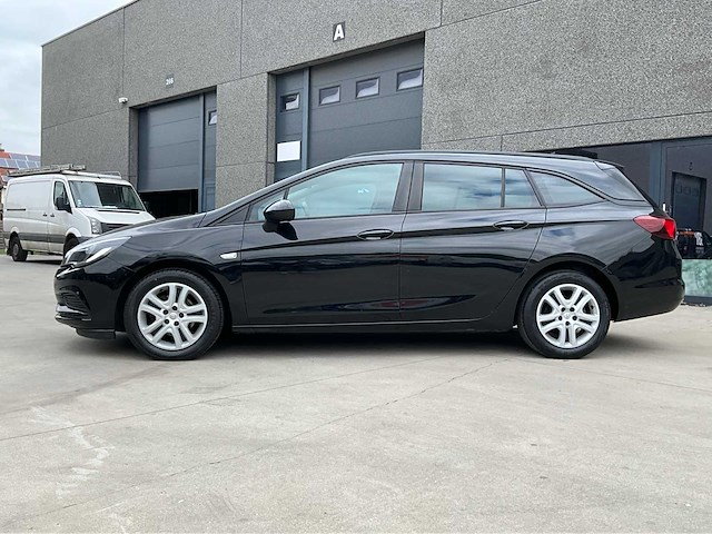 2019 opel astra sports tourer - afbeelding 12 van  48