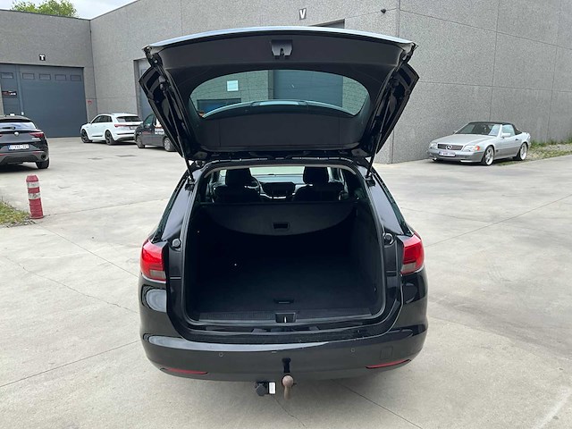 2019 opel astra sports tourer - afbeelding 24 van  48