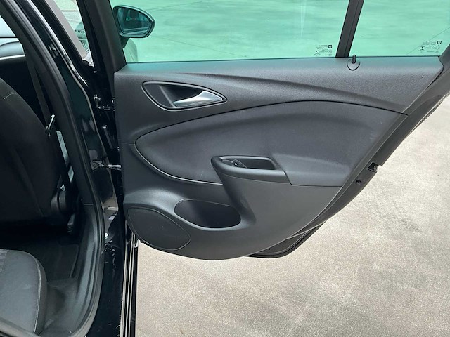 2019 opel astra sports tourer - afbeelding 29 van  48