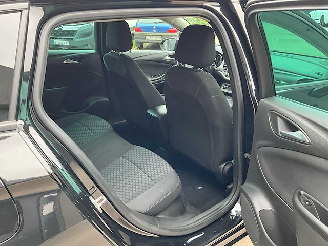 2019 opel astra sports tourer - afbeelding 30 van  48