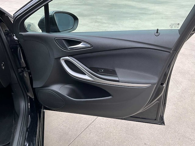 2019 opel astra sports tourer - afbeelding 35 van  48