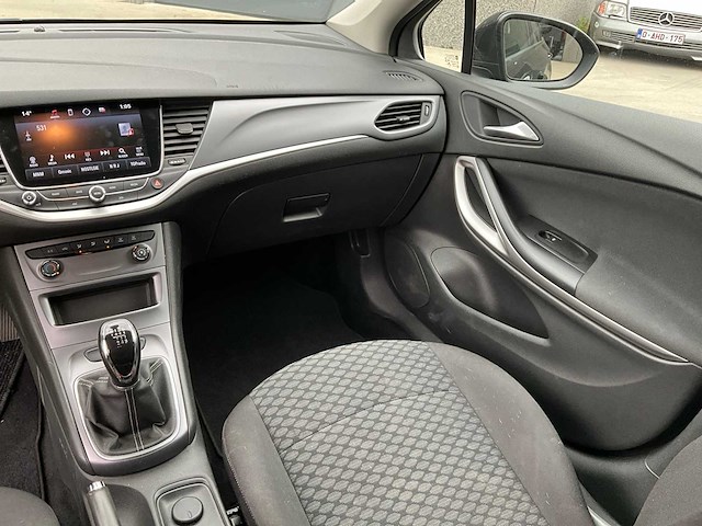 2019 opel astra sports tourer - afbeelding 17 van  45