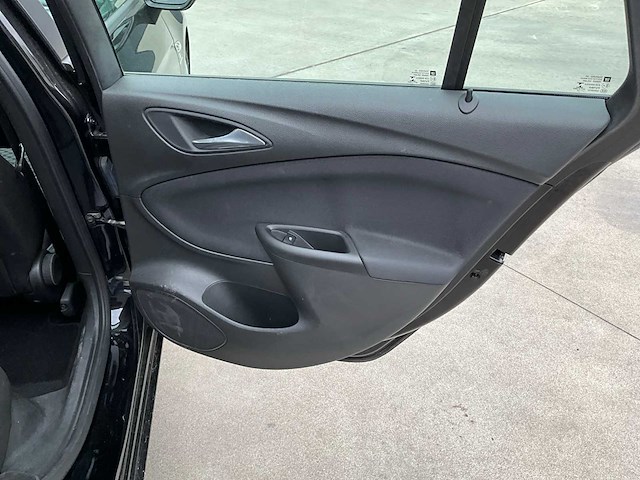 2019 opel astra sports tourer - afbeelding 29 van  45