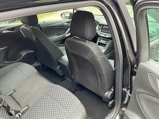 2019 opel astra sports tourer - afbeelding 30 van  45
