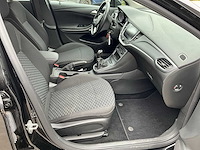 2019 opel astra sports tourer - afbeelding 37 van  45