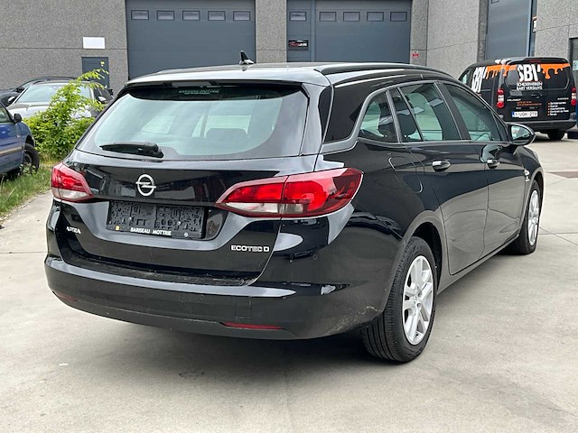 2019 opel astra sports tourer - afbeelding 42 van  45