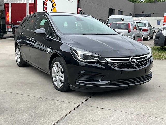 2019 opel astra sports tourer - afbeelding 44 van  45