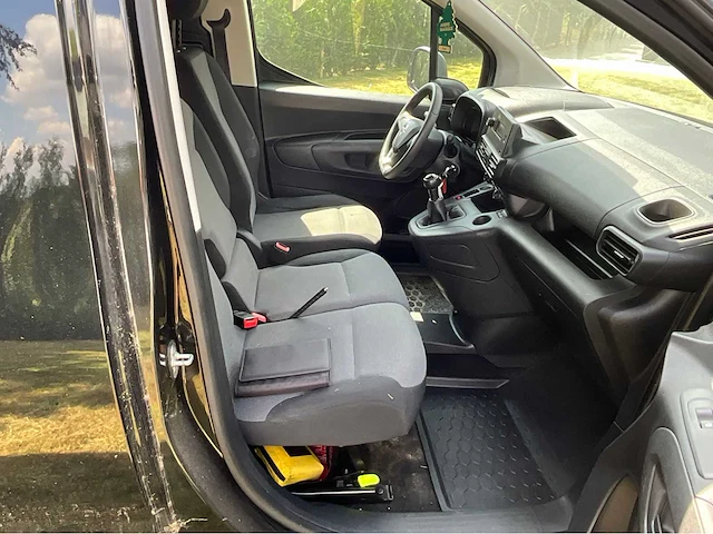2019 opel combo - afbeelding 25 van  34