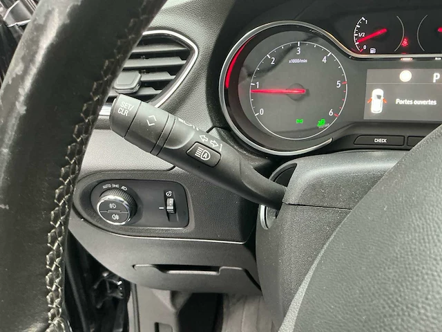 2019 opel grandland x 2.0 hdi 177pk suv auto - afbeelding 18 van  52