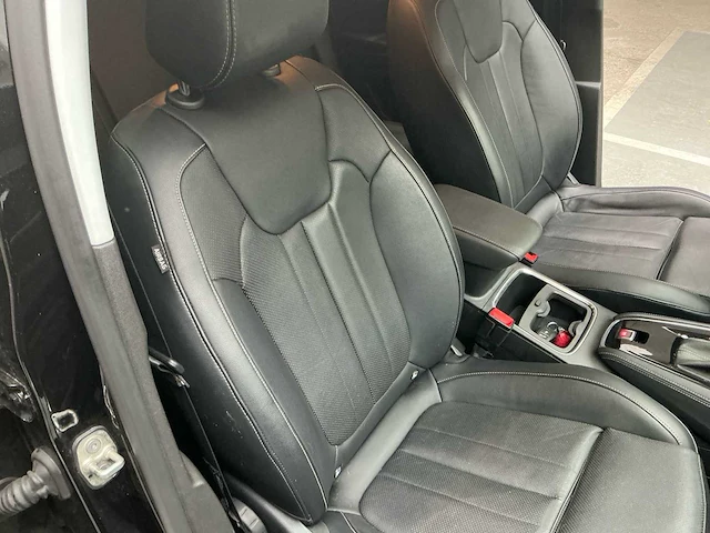 2019 opel grandland x 2.0 hdi 177pk suv auto - afbeelding 35 van  52