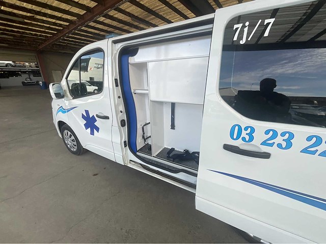 2019 opel vivaro ambulance ajr 1.6 dci auto - afbeelding 19 van  33