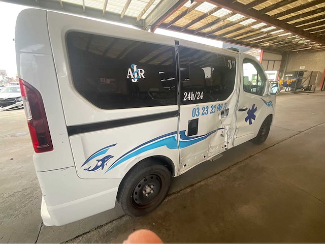 2019 opel vivaro ambulance ajr 1.6 dci auto - afbeelding 29 van  33