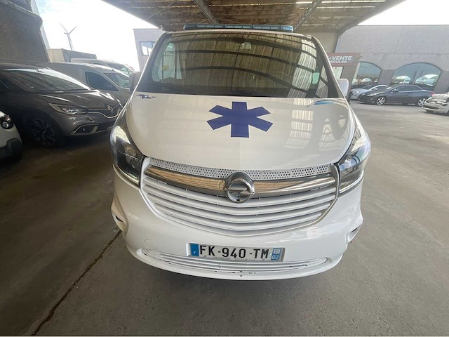 2019 opel vivaro ambulance ajr 1.6 dci auto - afbeelding 32 van  33