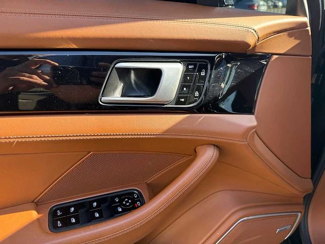 2019 porsche panamera 4 - personenauto - afbeelding 2 van  13