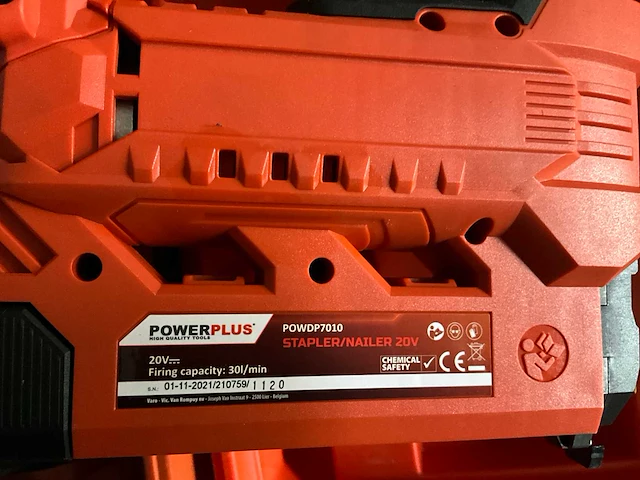 2019 powerplus powdp3510 haakse slijpmachine - afbeelding 15 van  15