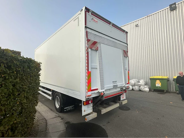2019 renault d 12 med p4x2 240e6 vrachtwagen - afbeelding 4 van  39