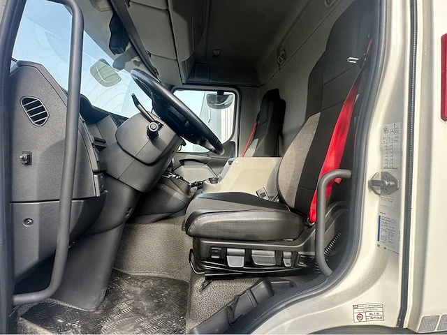 2019 renault d 12 med p4x2 240e6 vrachtwagen - afbeelding 17 van  39