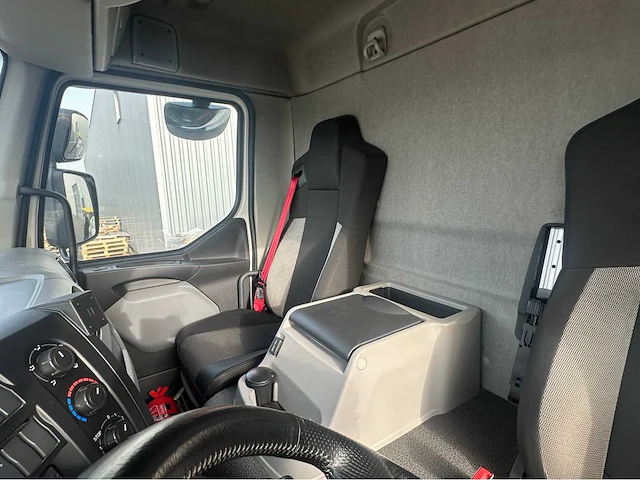 2019 renault d 12 med p4x2 240e6 vrachtwagen - afbeelding 25 van  39