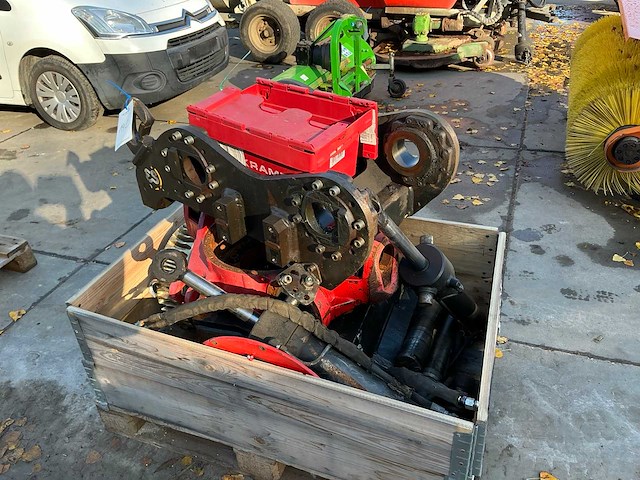 2019 rototilt r5 tiltrotator - afbeelding 1 van  6