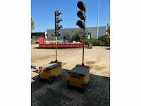 2019 set verkeerslichten 12 volt nissen quarz lza 400 (2x) - afbeelding 1 van  6