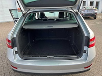 2019 skoda superb personenauto - afbeelding 16 van  32