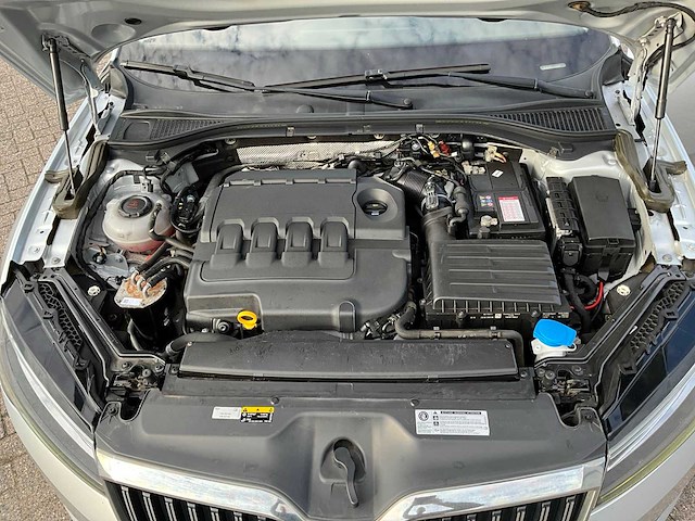 2019 skoda superb personenauto - afbeelding 19 van  32